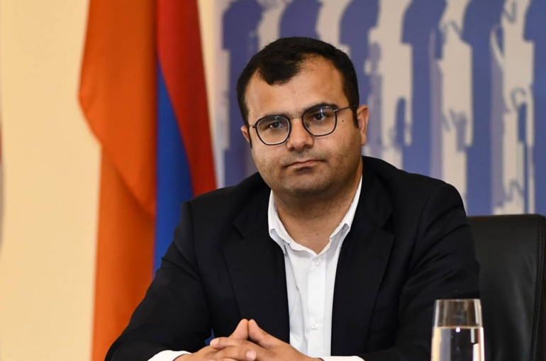 Եկեք փորձենք հնարավորինս շուտ դուրս բերել մեր երեխեքին տնային կալանքից․ Հակոբ Կարապետյան