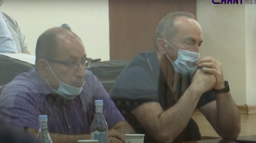 Ովքե՞ր և ինչո՞ւ են տապալում Ռոբերտ Քոչարյանի գործով դատական նիստերը