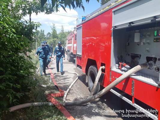Հրդեհ Գյումրիի բնակելի տներից մեկում