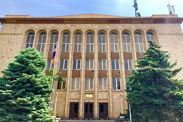ՍԴ նախագահի պարտականությունները ժամանակավորապես կկատարի ամենատարեց դատավորը. ԱԺ-ն հայտարարություն է տարածել