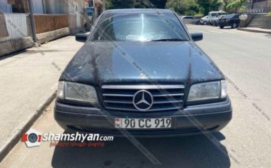 Սյունիքի մարզում 56-ամյա վարորդը Mercedes-ով վրաերթի է ենթարկել 2 անչափահասի. վարորդը երեխաներին տեղափոխել է հիվանդանոց