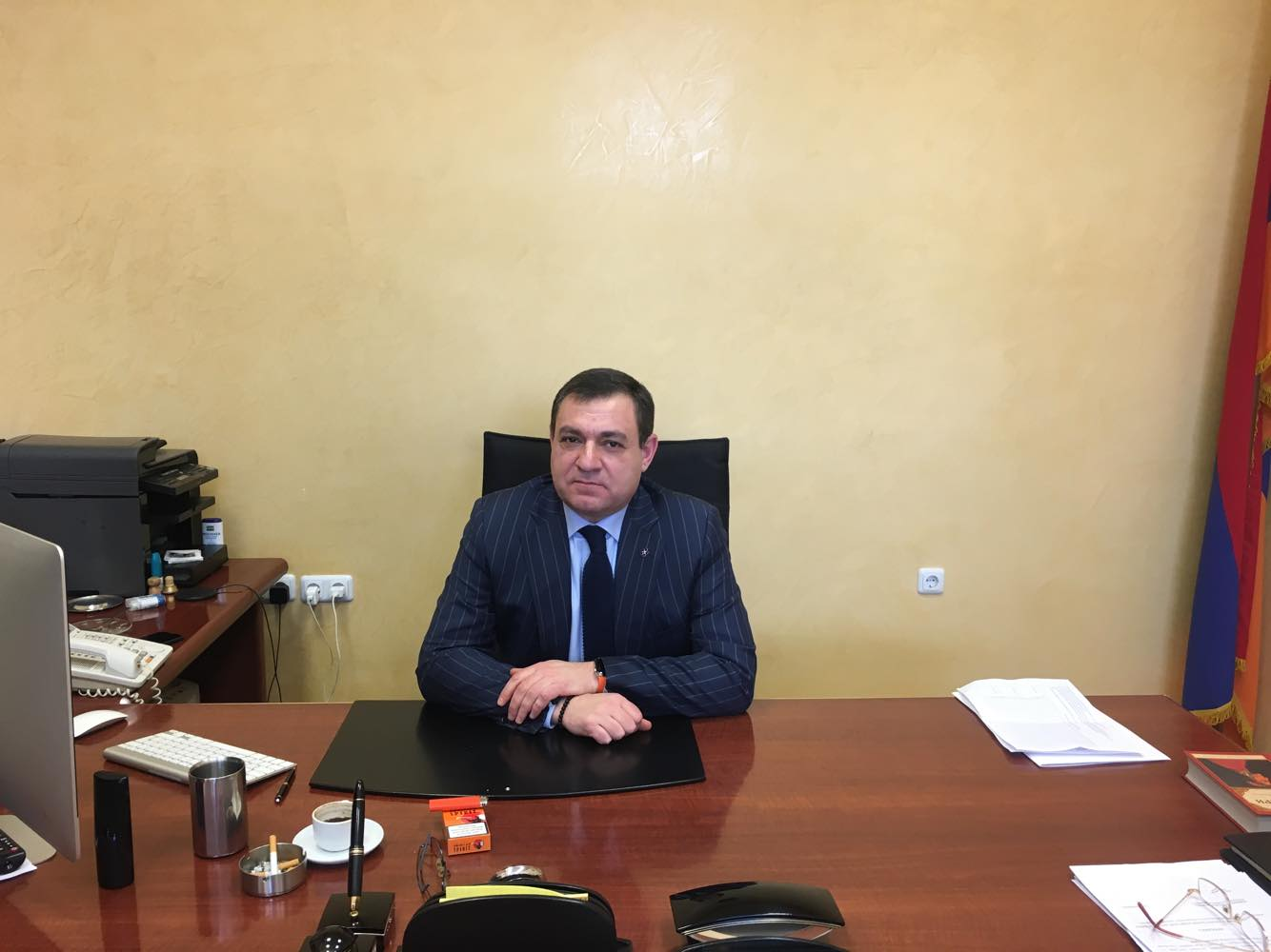 Այսօր դուք առաջնագծում եք. ԲԴԽ նախագահը շնորհավորել է բուժաշխատողներին