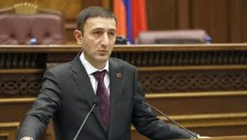 Բաբկեն Թունյանը գույքահարկի մասին կրկին խոսել է աղյուսակով