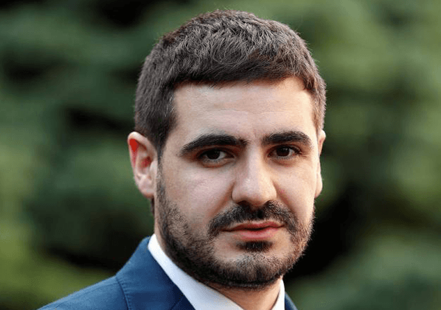 Խնդրում եմ մեր համապատասխան քաղաքական ուժերին մեր ՍԴ նախկին անդամներին նման պատրանքների մեջ չգցել. Արման Եղոյան