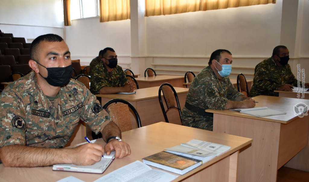 Հավաք-խորհրդակցություն 4-րդ զորամիավորումում