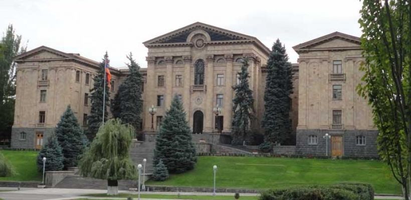 ԱԺ-ն քննարկում է Գագիկ Ծառուկյանին անձեռնմխելիությունից զրկելու հարցը