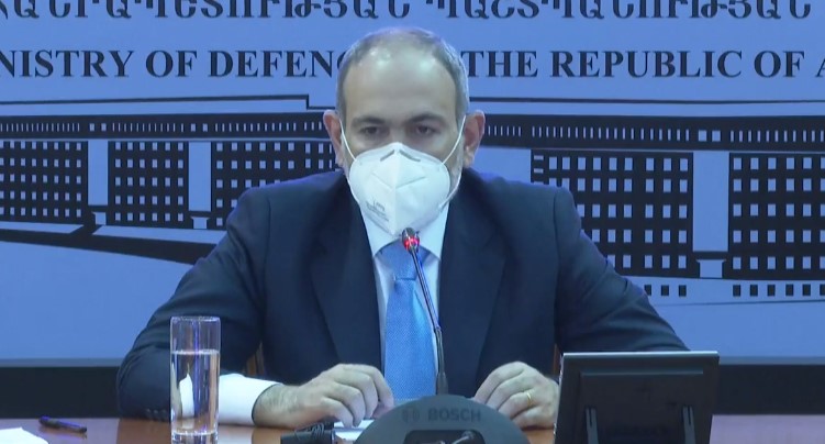 Բարձրագույն սպայակազմին եմ ներկայացնում ԶՈՒ գլխավոր շտաբի նորանշանակ պետ Օնիկ Գասպարյանին․ վարչապետ