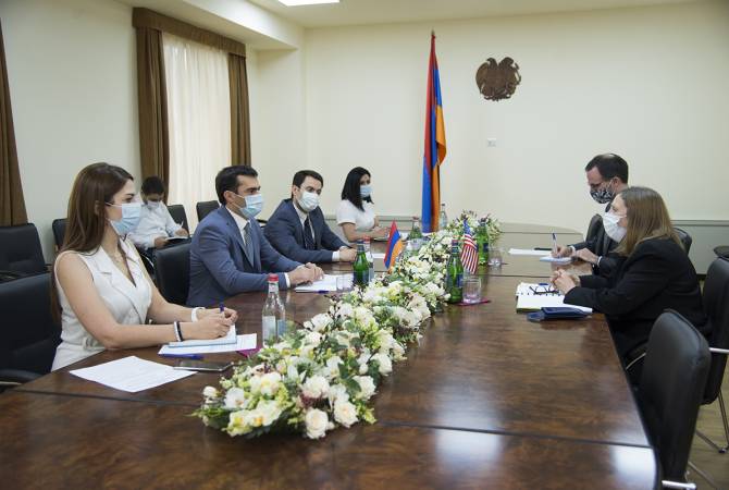 ԱՄՆ-ն հետաքրքրված է Հայաստանում ներդրումների իրականացմամբ. Լին Թրեյսի