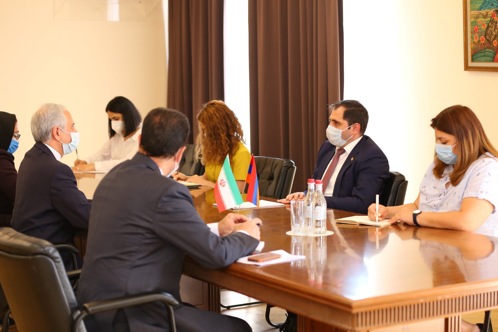 Պապիկյանն ընդունել է Իրանի նորանշանակ դեսպան Աբբաս Զոհուրիին