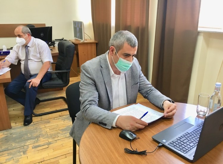 Համավարակի դեմ պայքար, հետաձգված աշխատանքների նոր ժամկետ, վերապատրաստումներ․ կայացել է RALI-ի նիստը՝ հեռավար