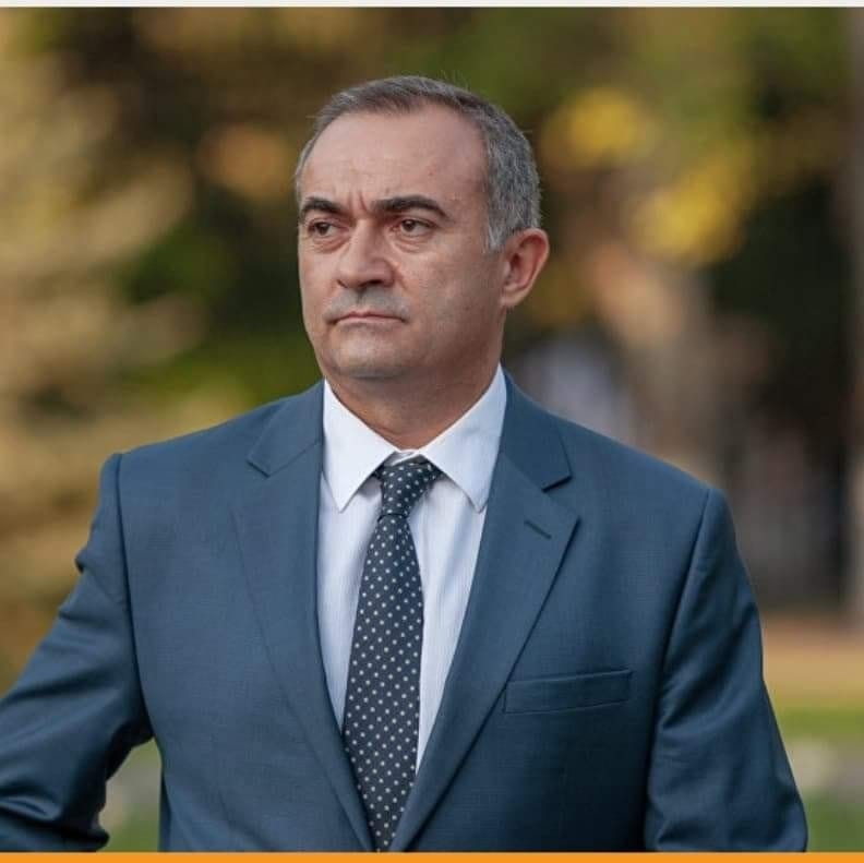 Դիրքորոշումս հրապարակավ ազատ արտահայտելու համար ինձ տեղեկացրին, թե այսպես ենք քո հանդեպ վարվում, որ հեռանաս. Թևան Պողոսյան