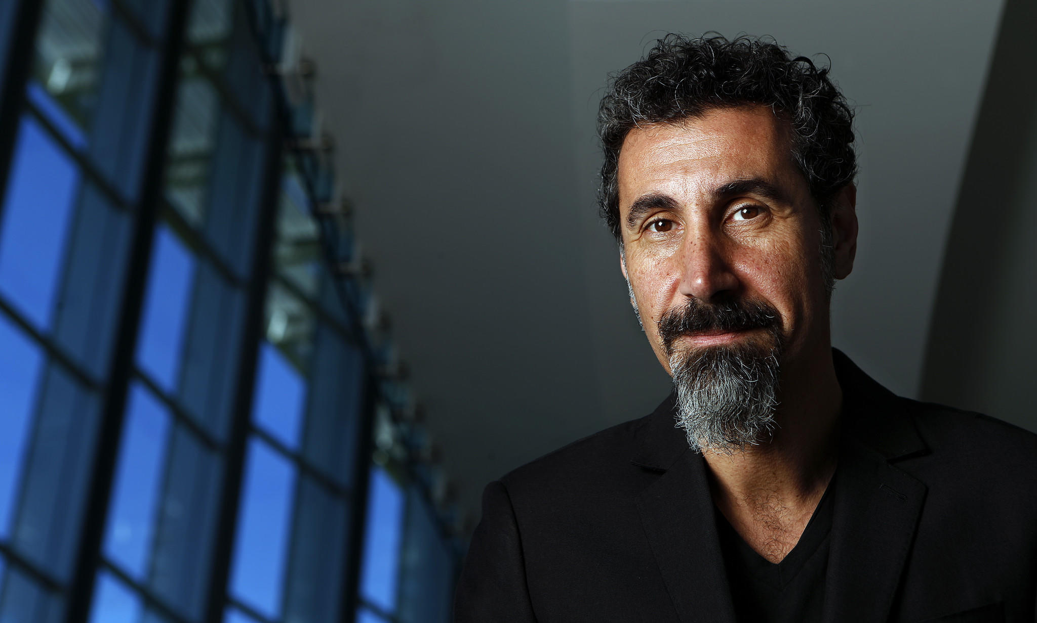 «Թույլ մի՛ տուր Ադրբեջանին գողանալ քո գումարը»․ Սերժ Թանկյանը կոչ է անում միանալ միջնորդագրին