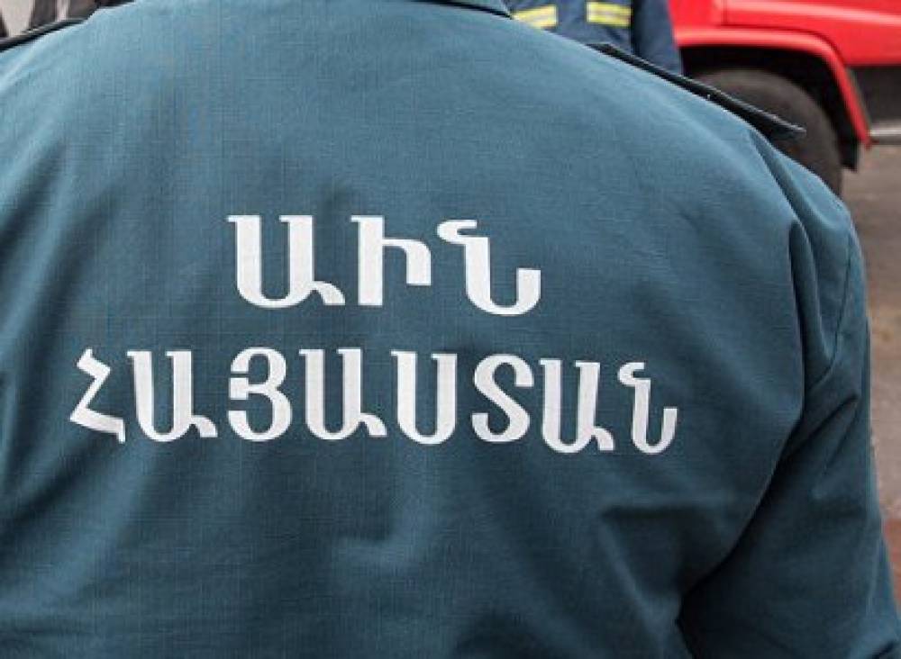Փրկարարները Ներքին Շենգավիթի տներից մեկի ննջասենյակից պոմպով դուրս են մղել մոտ 3 տոննա ջուր