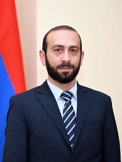 Արարատ Միրզոյանը շնորհավորել է դատախազության համակարգի աշխատակիցներին մասնագիտական տոնի կապակցությամբ