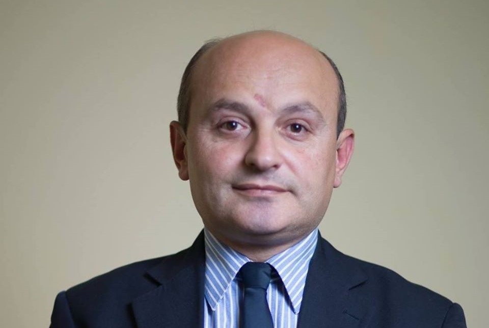Սոցցանցերում գրում են զինվորականների հեռախոսահամար, որոնք կհավաստեն, որ ադրբեջանցիները դիրք են կորցրել․ Ստյոպա Սաֆարյան