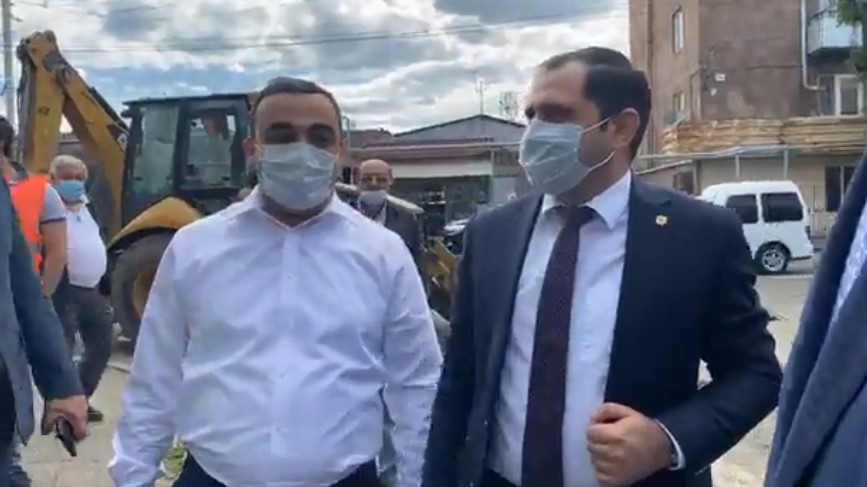 Երկու չափաբաժնով կհիմնանորոգվի Գյումրու 13 փողոց․ Պապիկյան