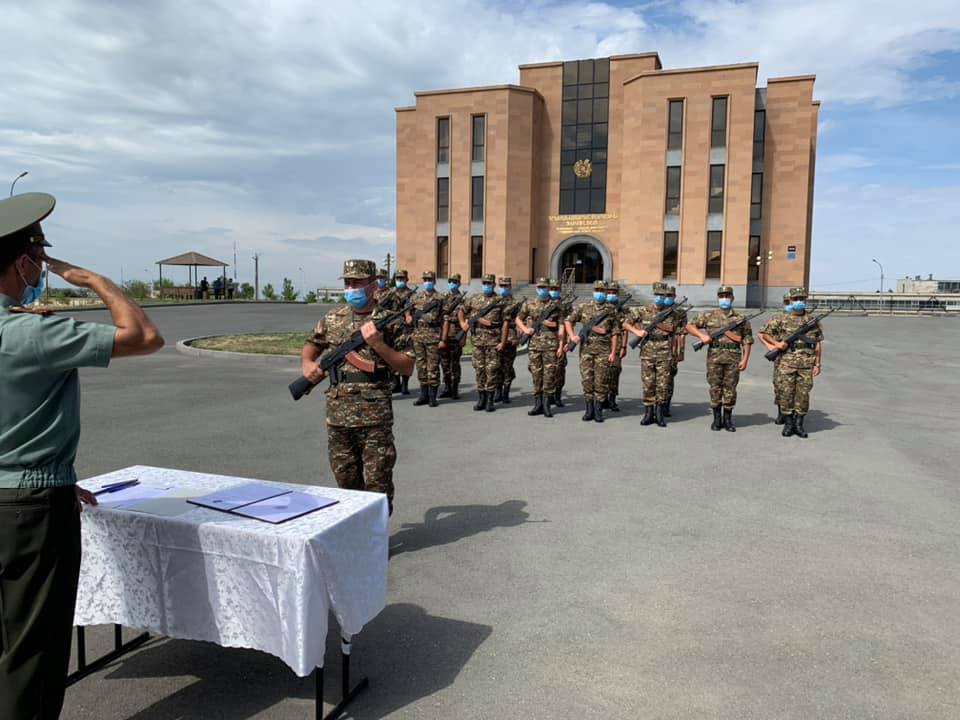 Վ.Սարգսյանի անվան ռազմական համալսարանում իրականացվեց շրջանավարտների երդման արարողությունը