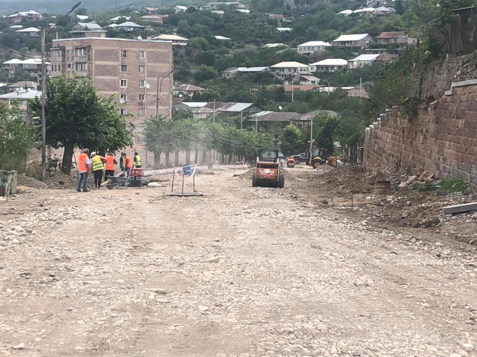 Վերջին անգամ այս փողոցը նորոգվել է, երբ ես եղել եմ 4-րդ դասարանում․ Փաշինյան