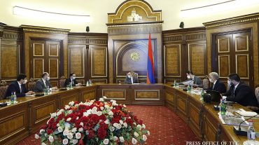 Վարչապետի մոտ քննարկվել է Երևանի Ֆիրդուսի 33-րդ թաղամասի կառուցապատման նախագիծը