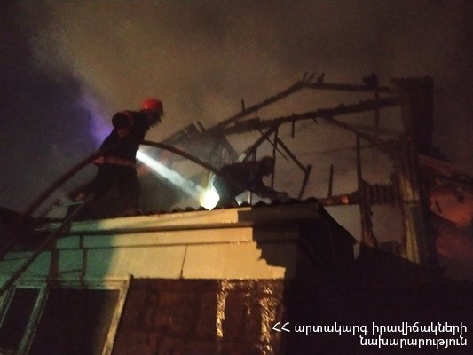 Հրդեհ Ախուրյան գյուղում
