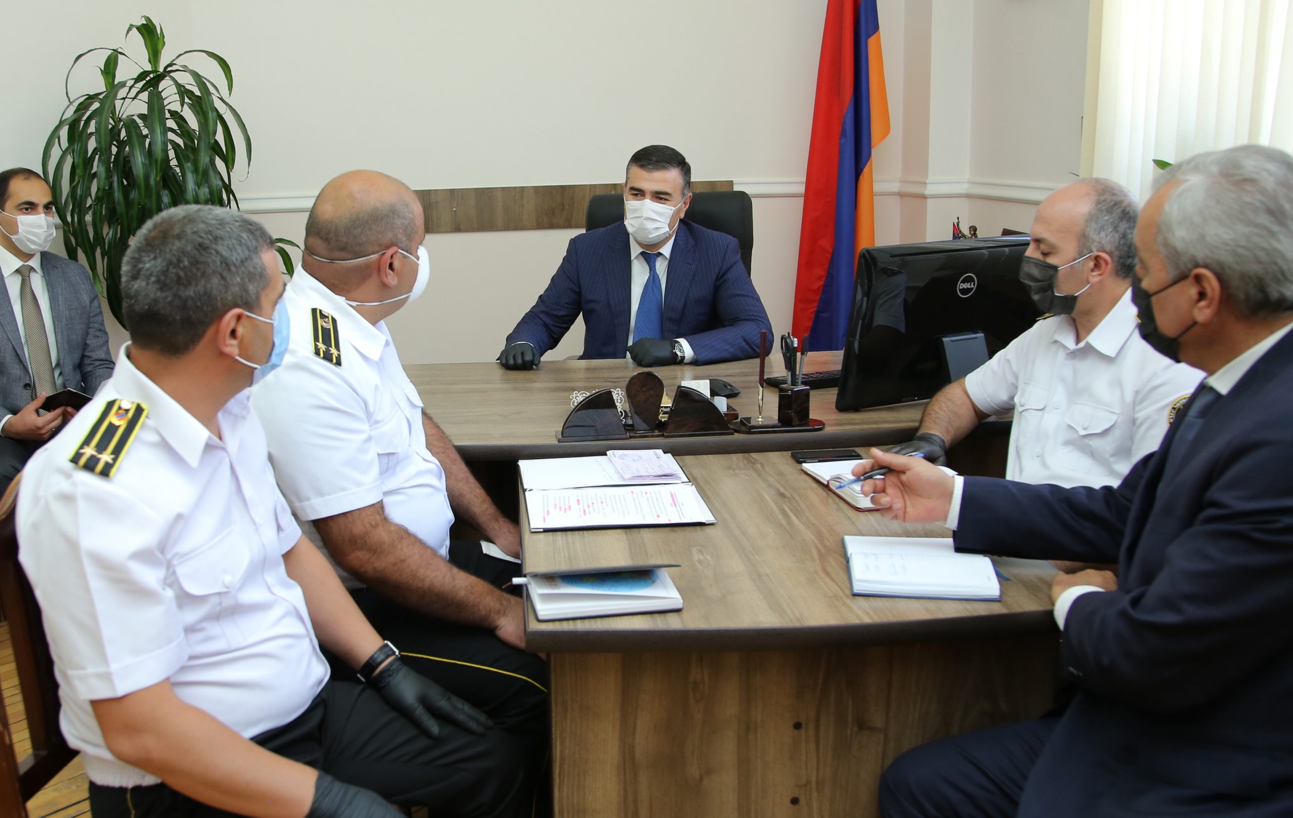 Գլխավոր հարկադիր կատարողն աշխատանքային այց է կատարել Շիրակի մարզային բաժին