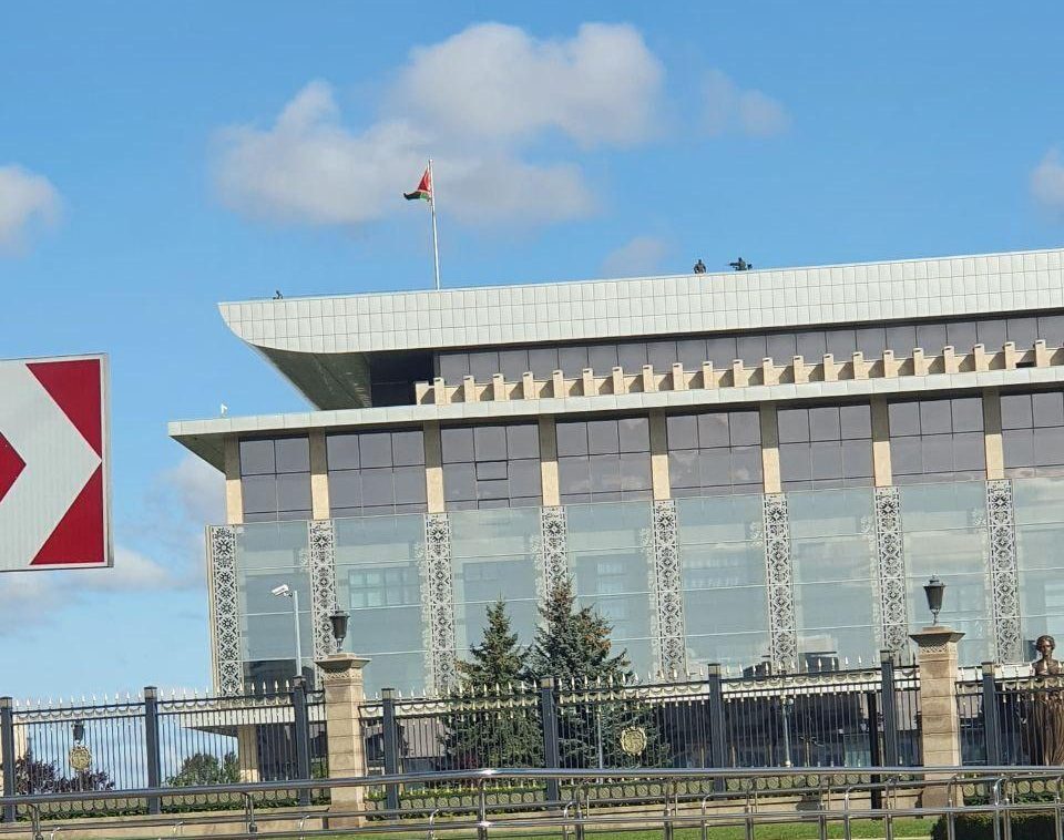 Լուկաշենկոյի նստավայրի տանիքին 3 դիպուկահար է նկատվել