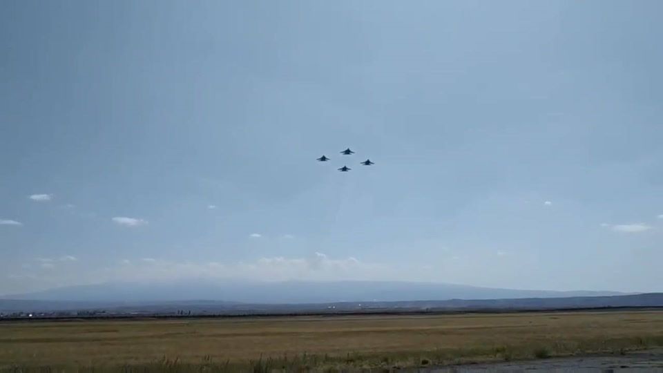 Առաջին անգամ մեր չորս «ՍՈւ»-երը միասին դուրս են եկել հերթապահության. Փաշինյան
