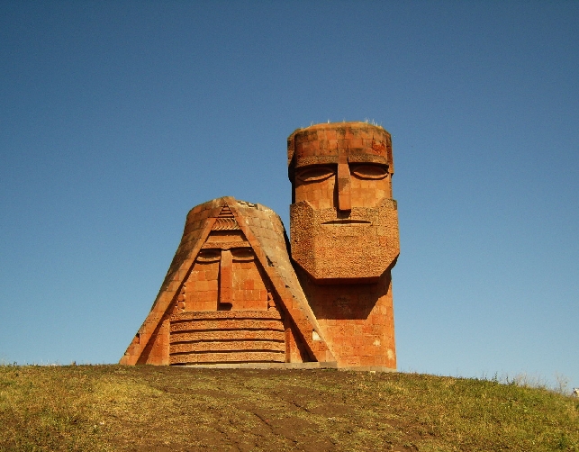 Աշխարհը չպետք է անտարբեր դիտորդ լինի․ «Ավրորա» մարդասիրական նախաձեռնության հայտարարությունը ադրբեջանական ագրեսիայի վերաբերյալ