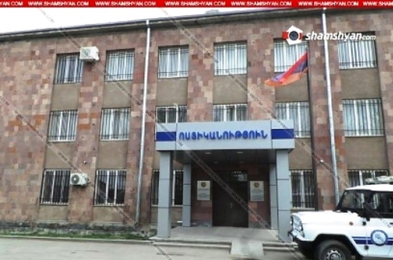 Թալանել են Մասիսի քաղաքային գրադարանը և «Մանկապատանեկան ստեղծագործական կենտրոնը»