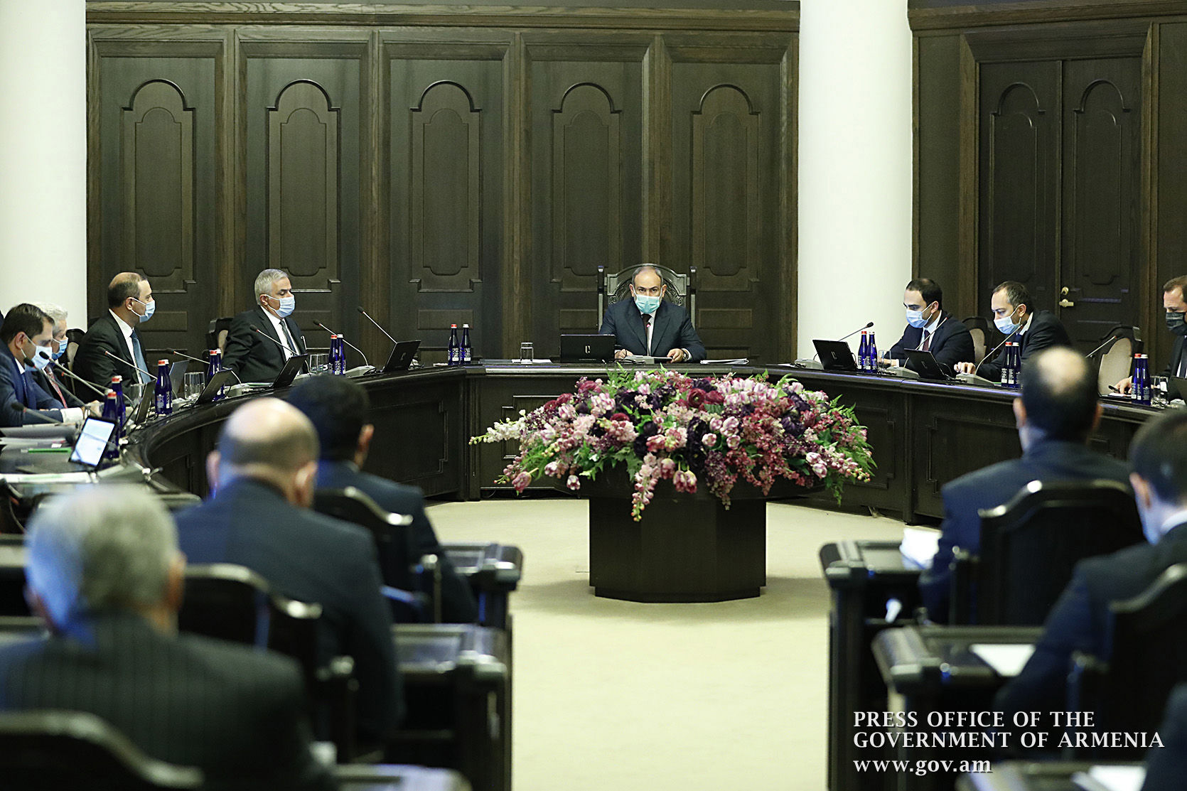 ՀՀ կառավարությունն Արցախի Հանրապետությանը նվիրաբերել է շտապօգնության 10 ավտոմեքենա