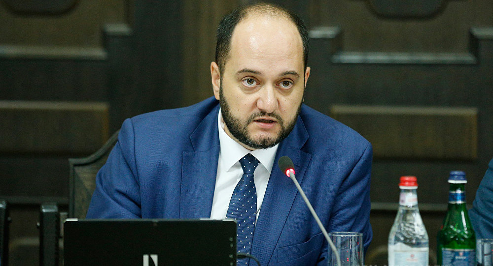 Մեզ միասին դժվար ճանապարհ է սպասվում․ Արայիկ Հարությունյան