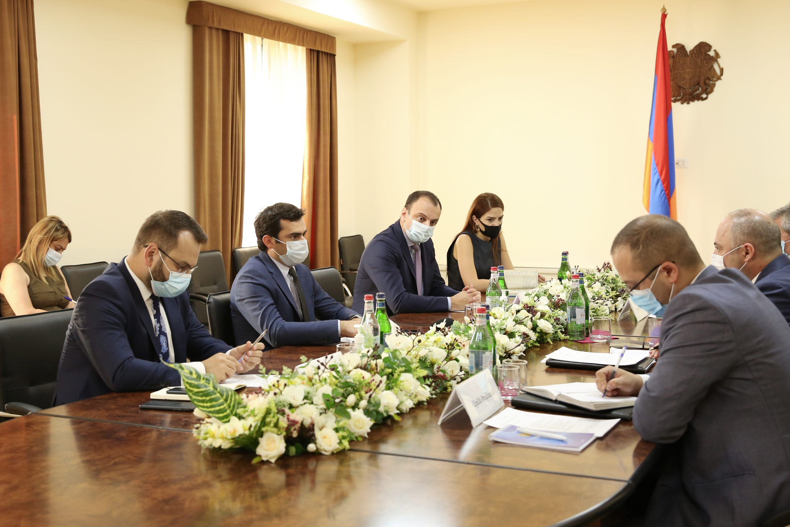 Հանդիպել են ՀՀ ԲՏԱ նախարարության և Արցախի  էկոնոմիկայի և արտադրական ենթակառուցվածքների նախարարության գործընկերները 