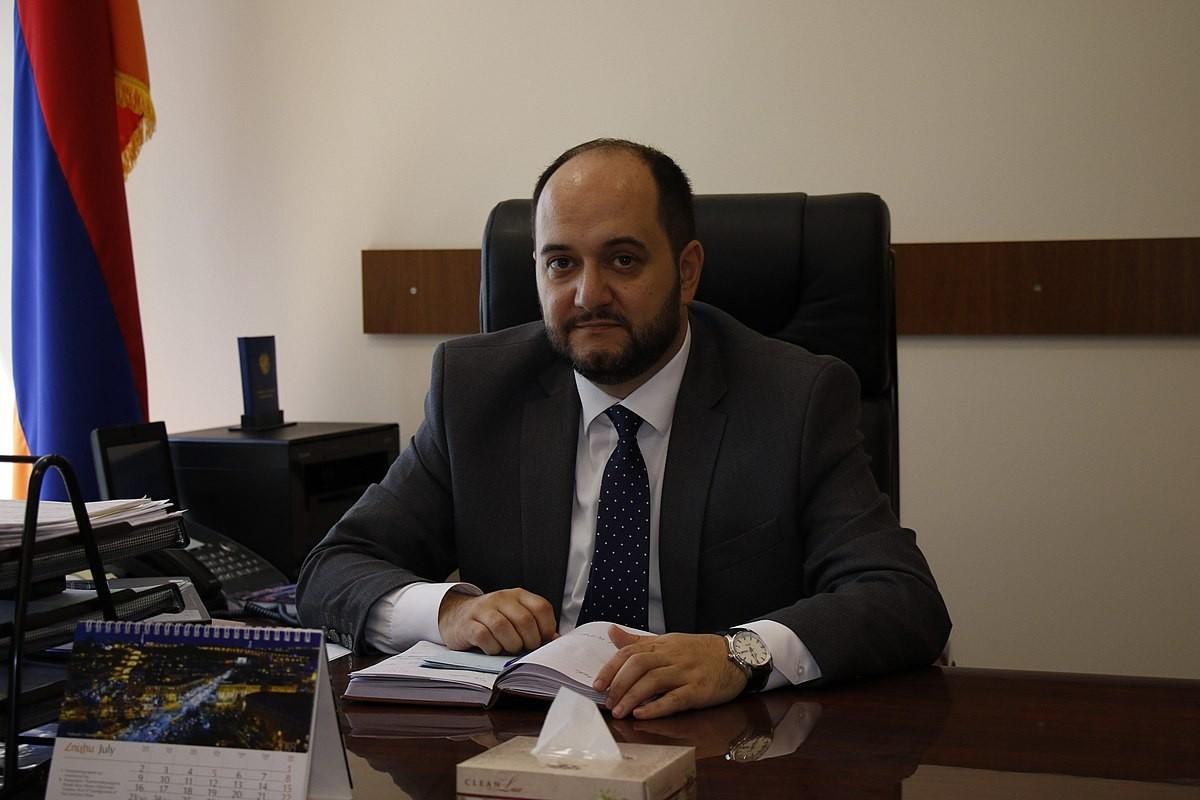 Անցած ամիսներին Արսեն Ջուլֆալակյանի հետ ունեցել ենք զրո քննարկում. ԿԳՄՍ նախարար