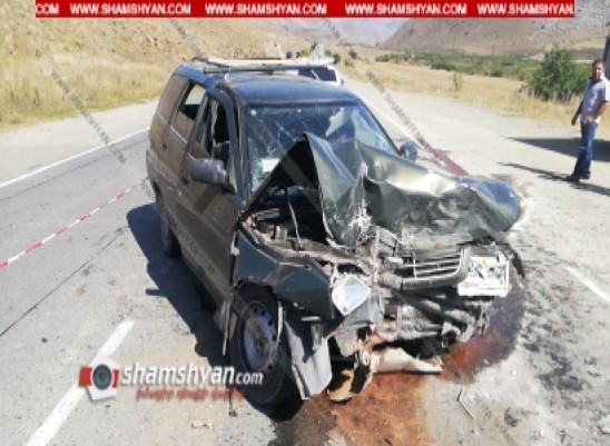 Լոռու մարզում բախվել են КамАЗ-ն ու Ваз 2111-ը. վիրավորներից մեկը երեխա է