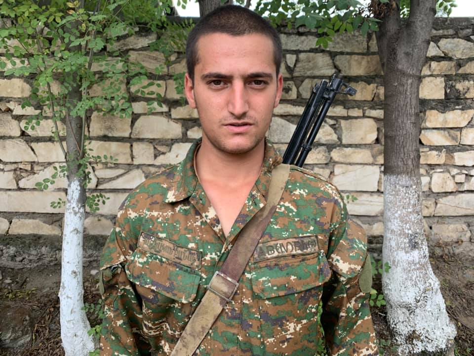 Զենքիս ռեմենի վրա ընկերոջս արյունն է, ու ես վրեժ եմ լուծելու, թուրքը չի անցնելու…