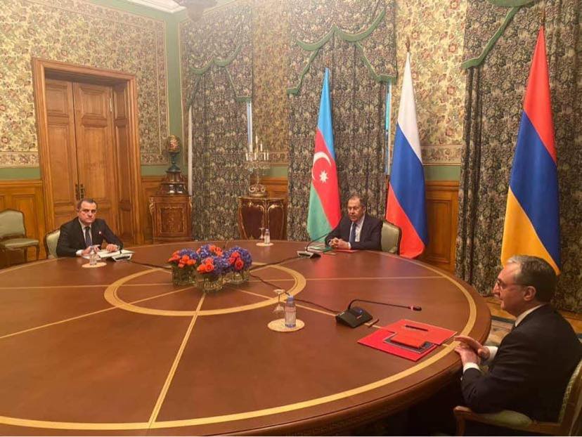 Մոսկվայում մեկնարկեց ԼՂ հարցով Հայաստանի, Ադրբեջանի և ՌԴ ԱԳ նախարարների հանդիպումը