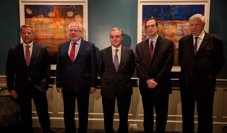 Զոհրաբ Մնացականյանը հանդիպել է ԵԱՀԿ Մինսկի խմբի համանախագահների հետ