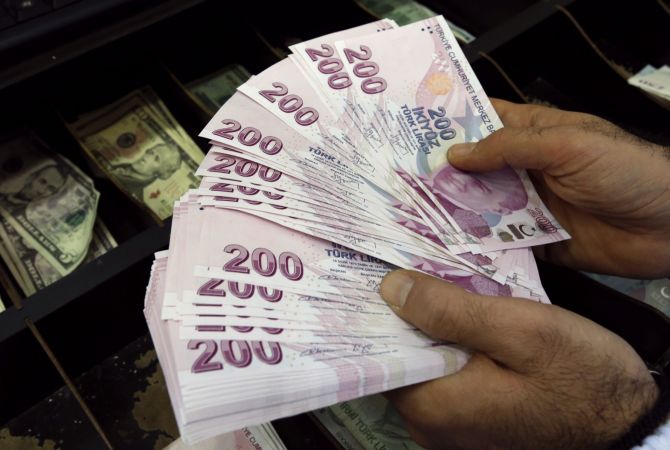 Թուրքական լիրան շարունակում է ռեկորդային անկում գրանցել