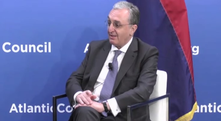 ԼՂ-ում մոտ 90 հազար մարդ է տեղահանվել, կորցրել տունը և ունեցվածքը. Մնացականյան