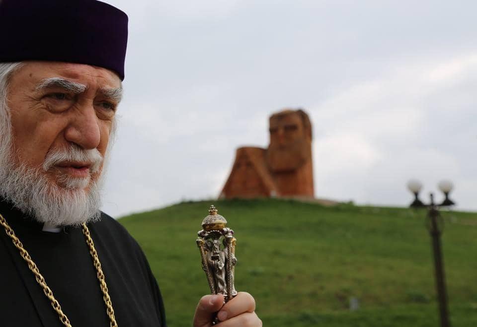 Յուրաքանչյուր հայ զինվոր է․ Արամ Ա Կաթողիկոս
