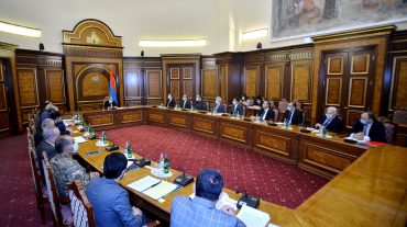 Պետք է իրատեսական ծրագրեր իրականացնել ռազմարդյունաբերության ոլորտում. վարչապետ