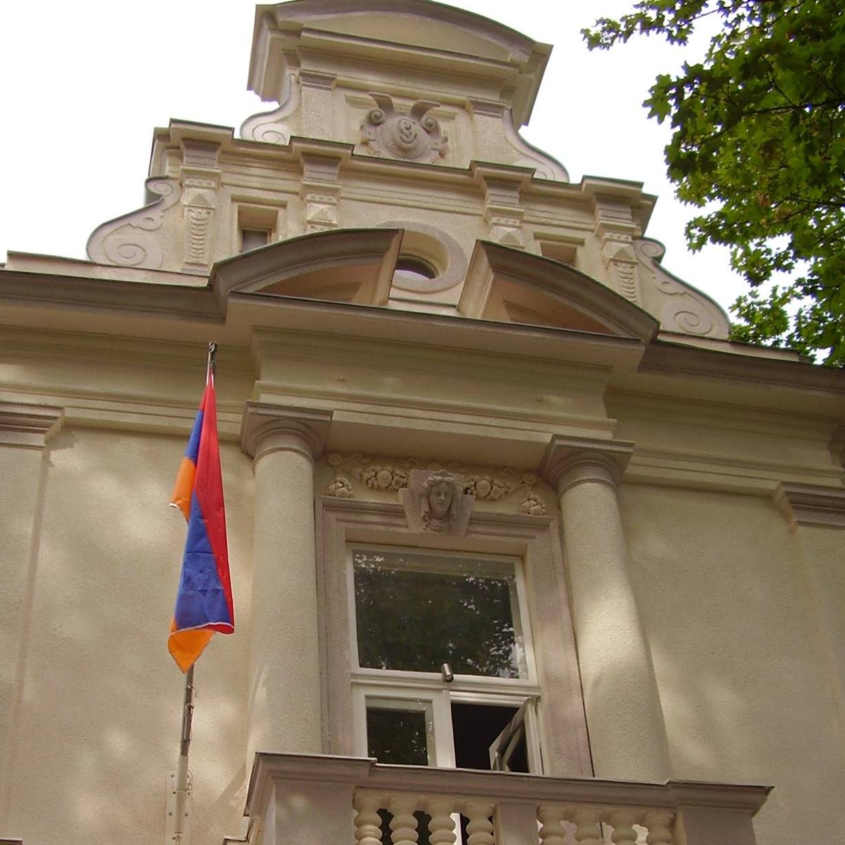 Խուսափե՛ք անհարկի տեղաշարժերից․ Ավստրիայում ՀՀ դեսպանություն