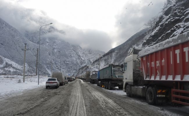 Եղանակային վատ պայմանների պատճառով Ռազմավիրական ճանապարհը փակ է