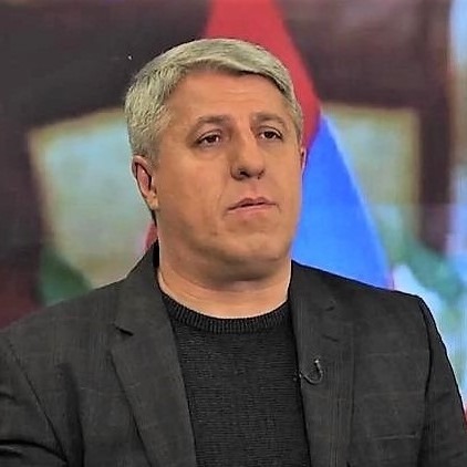 Ձերբակալված ծայրահեղական ահաբեկչի ցուցմունքի հանրայնացված մասում պարբերաբար հանդիպող Աբու Ամշա անունն իրականում կեղծանուն է. Վարդան Ոսկանյան
