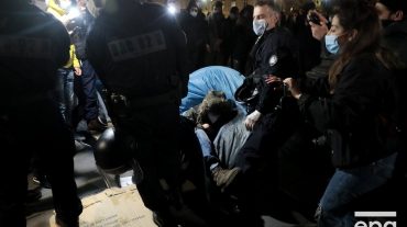 Փարիզի ոստիկանությունը Հանրապետության հրապարակում միգրանտների 500 վրան է ապամոնտաժել