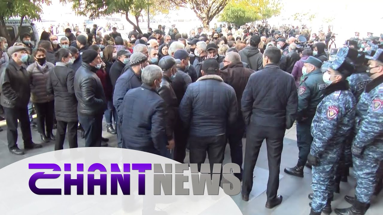Պատրաստ ենք մեր որդիների հետևից ինքներս Արցախ գնալ. ժամկետային զինծառայողների ծնողները կրկին վարչապետի հետ հանդիպում են պահանջում
