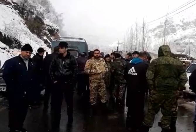 Սյունիքի մարզում քաղաքացիները ճանապարհ են փակել