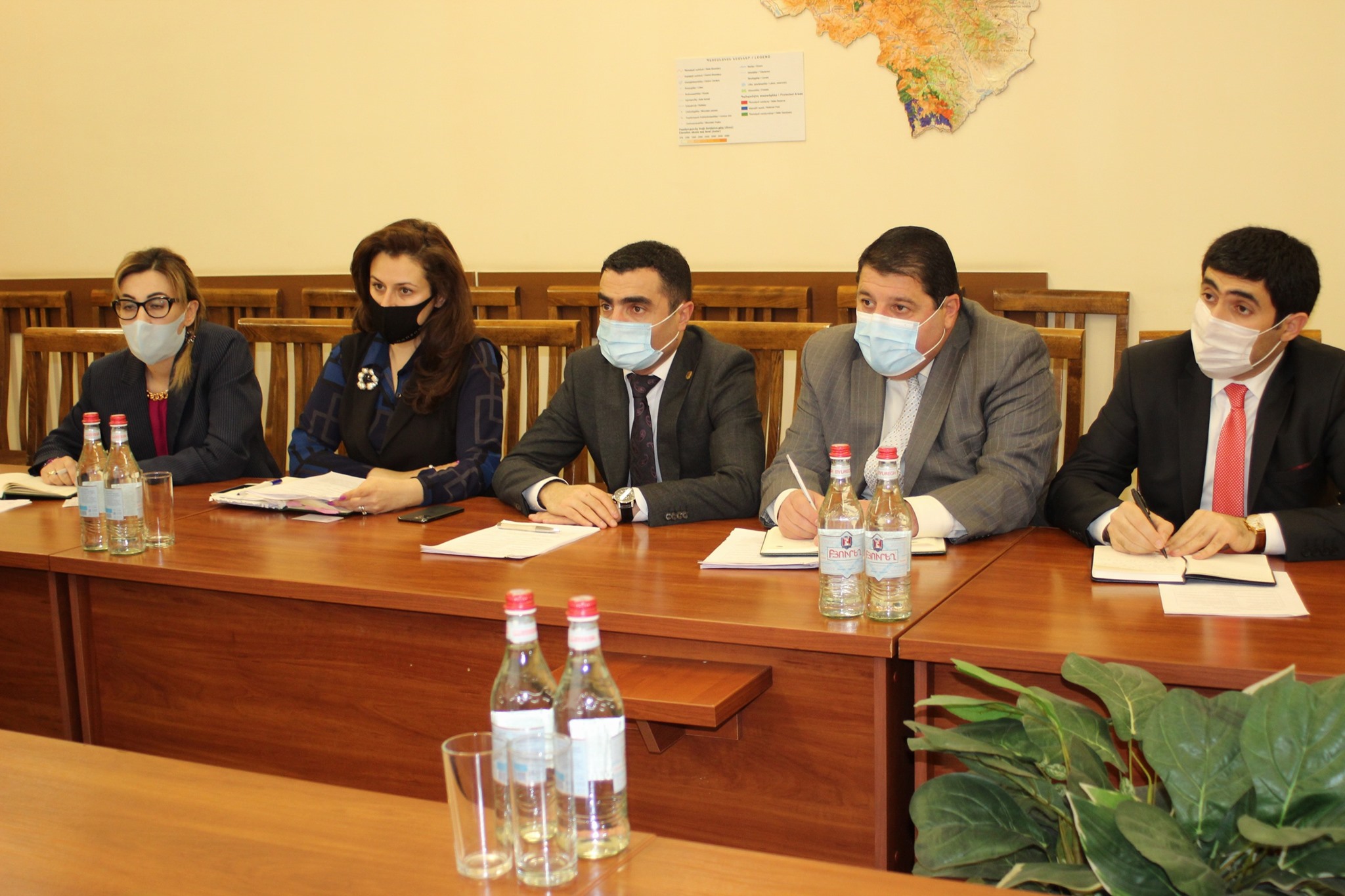 Ռոմանոս Պետրոսյանը լիտվացի դեսպանի հետ քննարկել է ապագա համագործակցության հեռանկարները