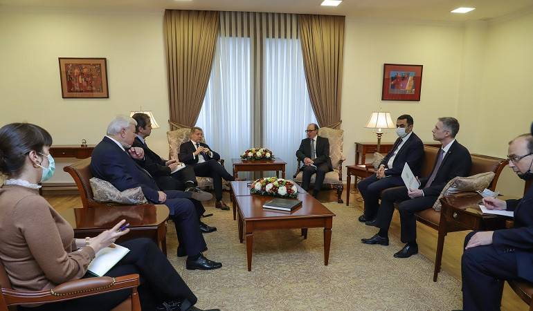 Արա Այվազյանի և ԵԱՀԿ Մինսկի խմբի համանախագահների հանդիպման առանցքում էին ԼՂ հակամարտության գոտում հաստատված հրադադարին հաջորդած զարգացումները