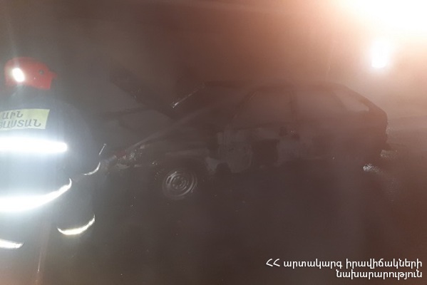 Օշականում մեքենա է այրվել
